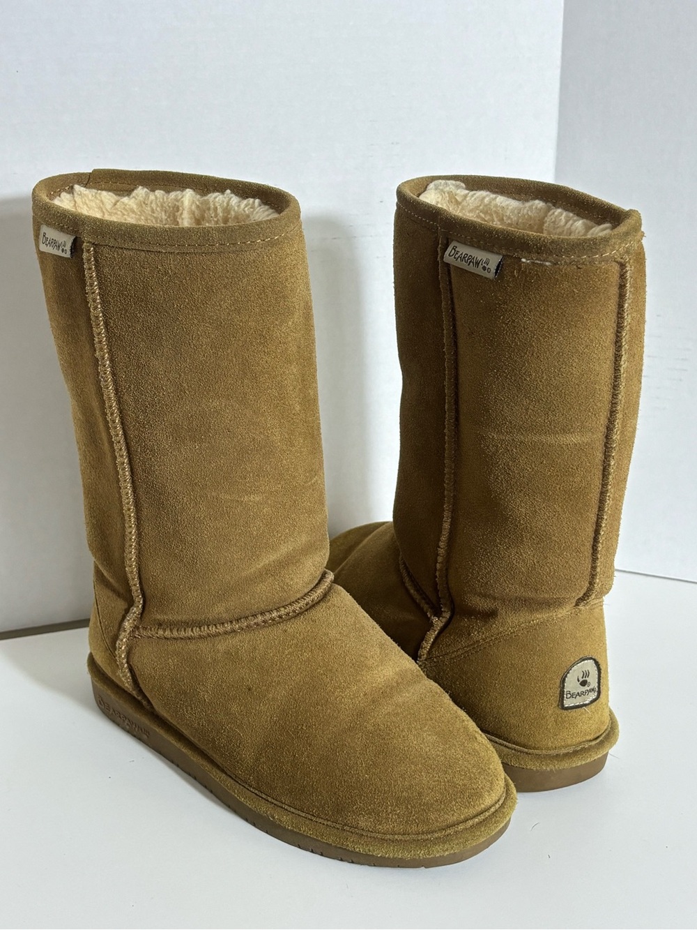 Bearpaw Emma Tall Youth Size 5 Hickory Brown Suede Sheepskin Lined Winter Boots